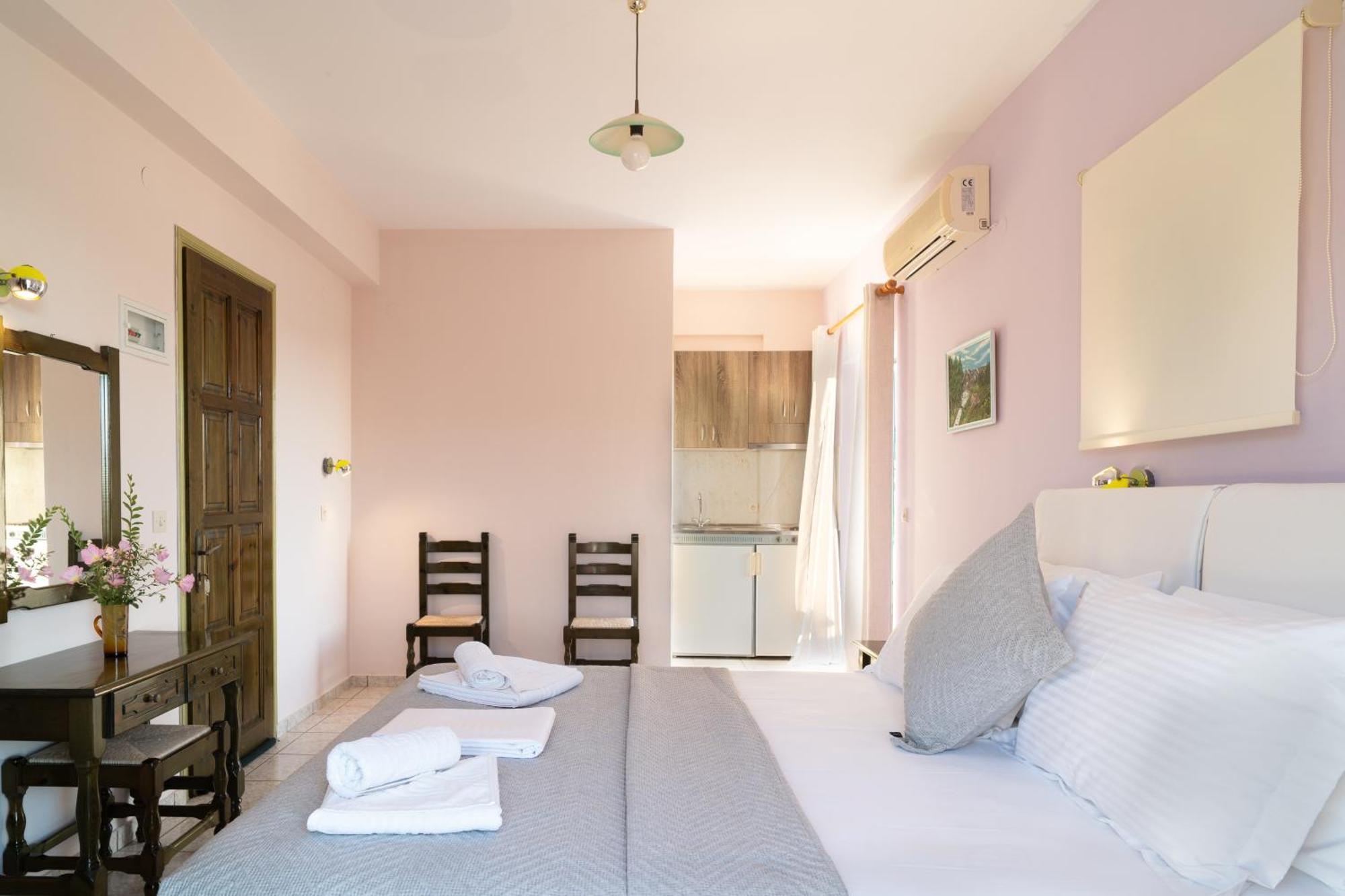 Vasiliki Studios Petra  Buitenkant foto