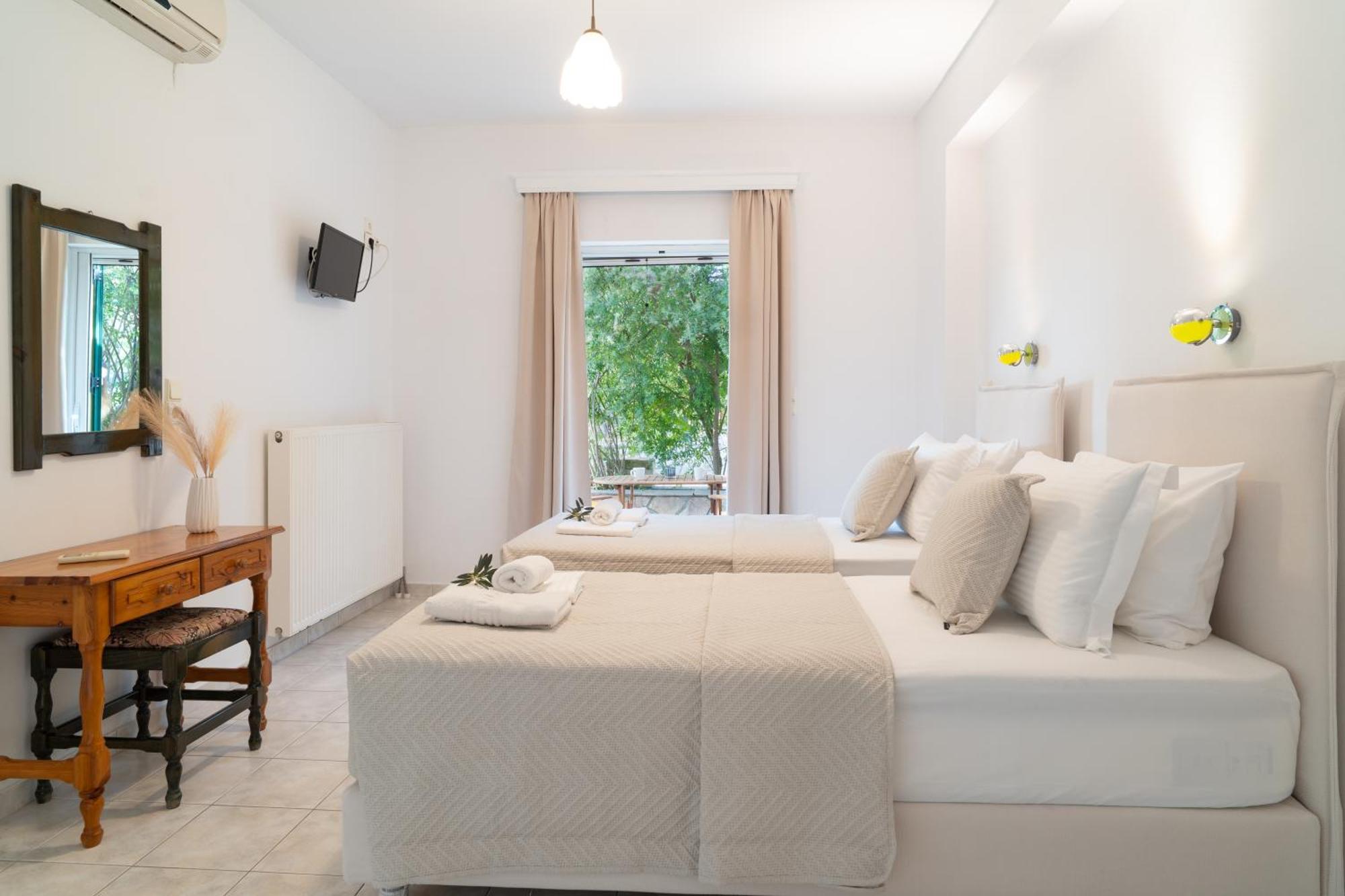 Vasiliki Studios Petra  Buitenkant foto